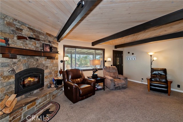 Detail Gallery Image 5 of 17 For 437 San Martin, Big Bear City,  CA 92314 - 2 Beds | 1 Baths