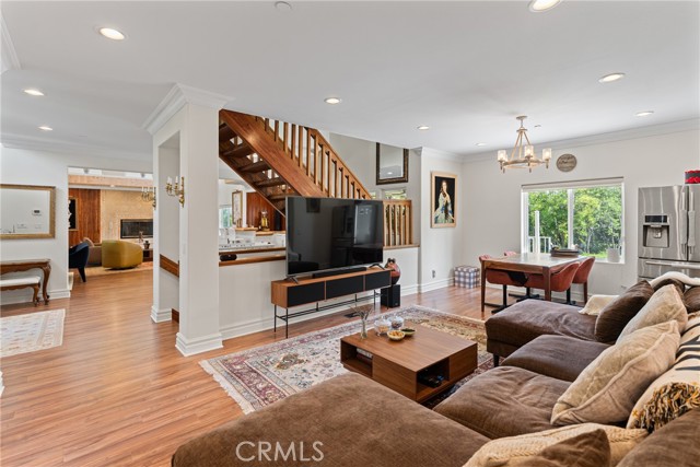 1377 Knoll Road, Redlands CA: https://media.crmls.org/medias/62b72a46-5c22-490e-a284-710f2fcc342b.jpg