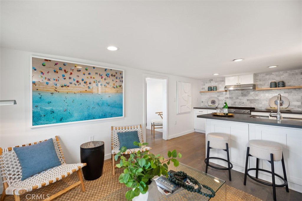 31666 Wildwood, Lower Unit Road