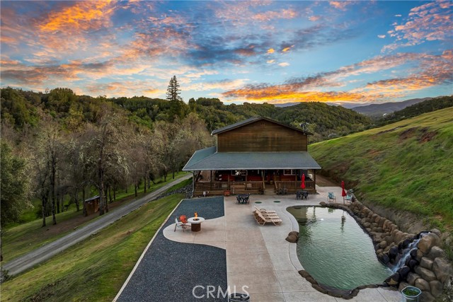 Detail Gallery Image 2 of 49 For 5963 Eickhoff Rd, Lakeport,  CA 95453 - 4 Beds | 2 Baths