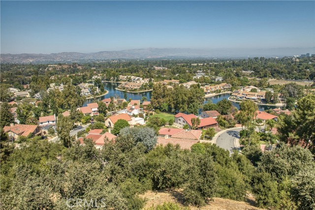 Detail Gallery Image 4 of 38 For 23207 Park Esperanza, Calabasas,  CA 91302 - 5 Beds | 4/1 Baths