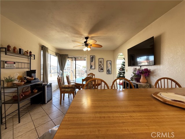 Detail Gallery Image 11 of 19 For 26483 Anchorage Ln, Helendale,  CA 92342 - 3 Beds | 2 Baths