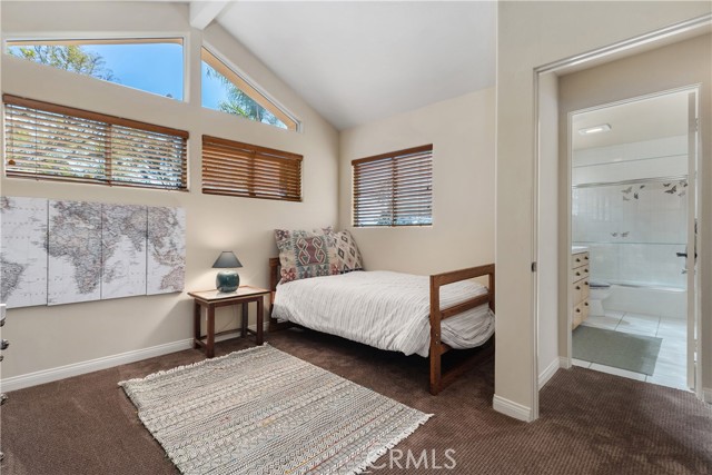 Detail Gallery Image 21 of 32 For 2210 Temple Hills Drive, Laguna Beach,  CA 92651 - 4 Beds | 3 Baths