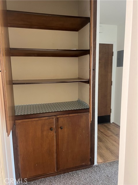 915 N Monterey Street, Alhambra CA: https://media.crmls.org/medias/62bad071-2c91-435d-a3b2-17cb8ea75e8a.jpg