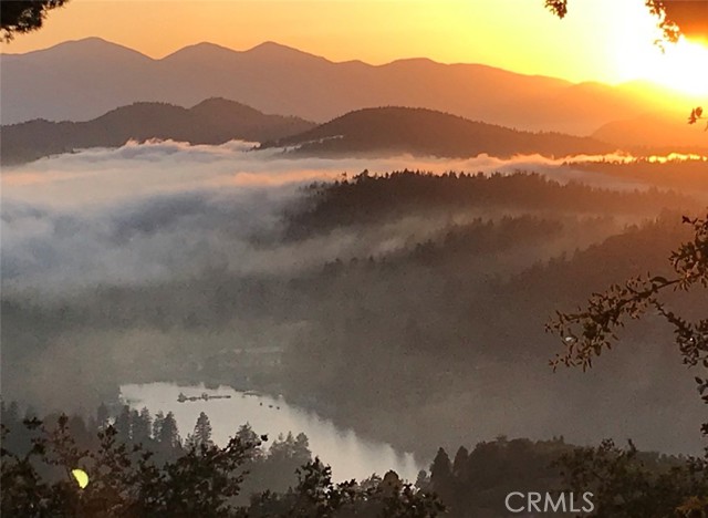 815 Chamois, Crestline, CA 92325