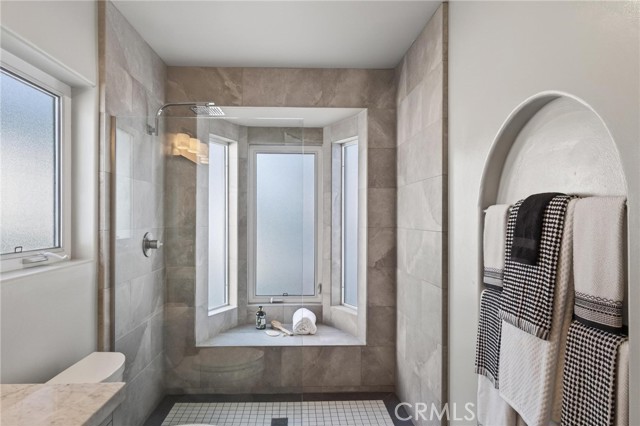 Detail Gallery Image 43 of 73 For 28 10th Ct (9th St Walkstreet), Hermosa Beach,  CA 90254 - – Beds | – Baths