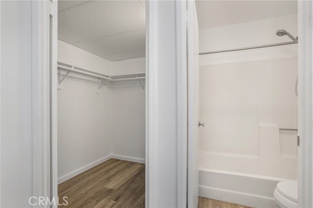 25712 Le Parc, Lake Forest CA: https://media.crmls.org/medias/62bbe32c-31f3-4f91-876e-b4815e20dc08.jpg