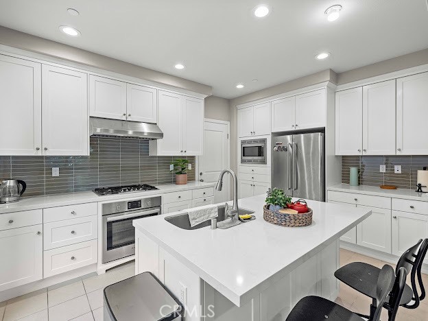 156 Outwest, Irvine CA: https://media.crmls.org/medias/62bc4cba-03a3-4d1c-b3c9-18ebbed4869b.jpg