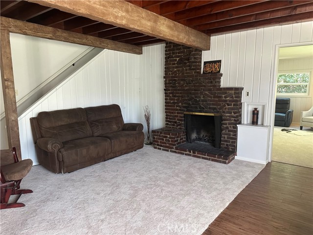 Detail Gallery Image 12 of 13 For 1125 Churchs Ct, Burbank,  CA 91501 - 3 Beds | 3 Baths