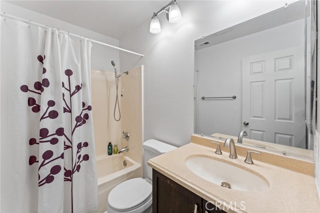 Image 20 of 48 For 11702 Gloria Court