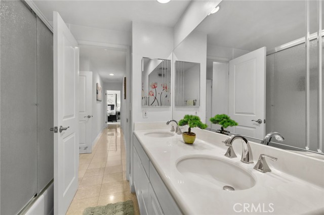 Detail Gallery Image 30 of 35 For 1660 W Sallie Ln, Anaheim,  CA 92802 - 4 Beds | 2 Baths