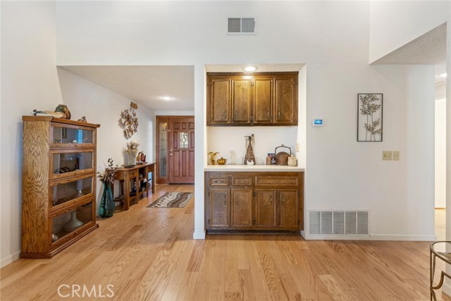 Detail Gallery Image 17 of 39 For 2059 Silver Oaks Way, Hemet,  CA 92545 - 2 Beds | 2 Baths