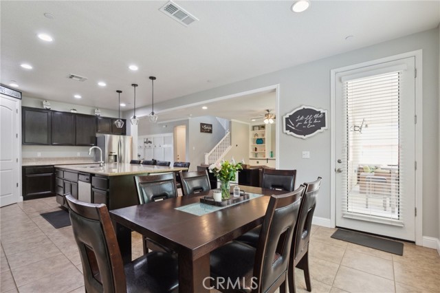 1697 Whiteash Avenue, Clovis CA: https://media.crmls.org/medias/62bf676b-518e-49f1-8872-2ac70dd263b0.jpg