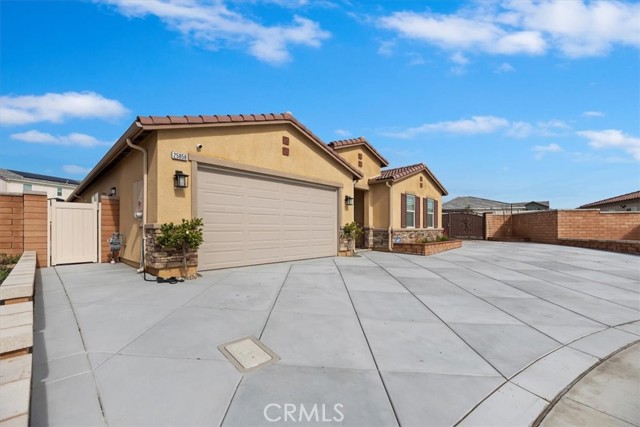 Detail Gallery Image 3 of 56 For 25858 Oak Springs Ct, Homeland,  CA 92548 - 4 Beds | 2 Baths