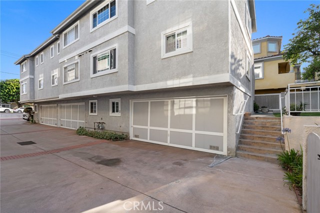 2607 Vanderbilt Lane, Redondo Beach, California 90278, 3 Bedrooms Bedrooms, ,2 BathroomsBathrooms,Residential,Sold,Vanderbilt,SB24132273