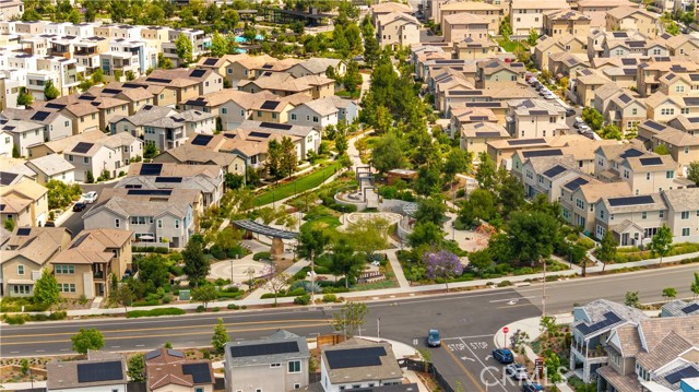 470 Lobata, Irvine CA: https://media.crmls.org/medias/62c18303-da42-4bc0-b17c-8a10eaacdf7a.jpg