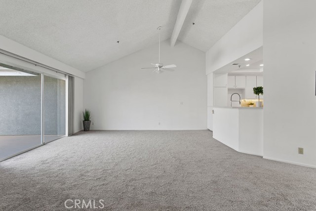 Detail Gallery Image 6 of 32 For 10371 Garden Grove Boulevard #20,  Garden Grove,  CA 92843 - 3 Beds | 3 Baths