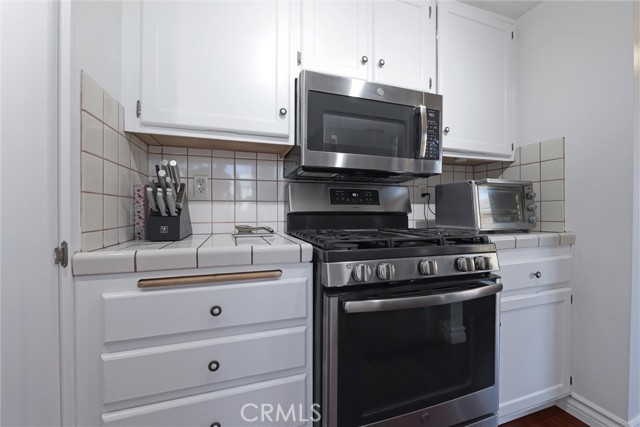 29124 Rangewood Road, Castaic CA: https://media.crmls.org/medias/62c1c6e0-106b-4801-95c8-f0aad2f5b01d.jpg