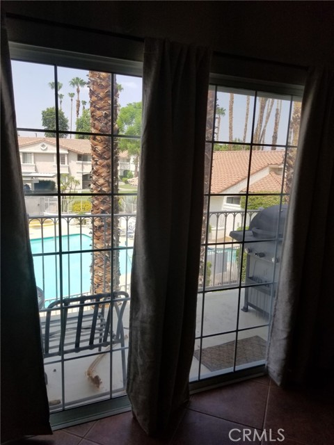 505 S Farrell Drive, Palm Springs CA: https://media.crmls.org/medias/62c2656f-1c86-4233-a326-3506684a1510.jpg