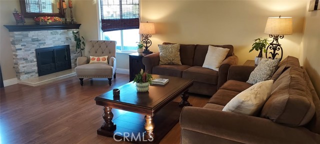 Detail Gallery Image 2 of 20 For 19692 Education Ln, Huntington Beach,  CA 92646 - 3 Beds | 2 Baths