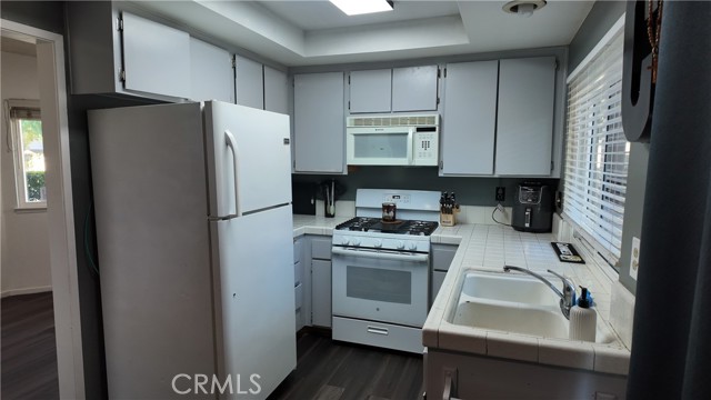 Detail Gallery Image 11 of 30 For 9854 Solazzo, Rancho Cucamonga,  CA 91730 - 2 Beds | 2 Baths