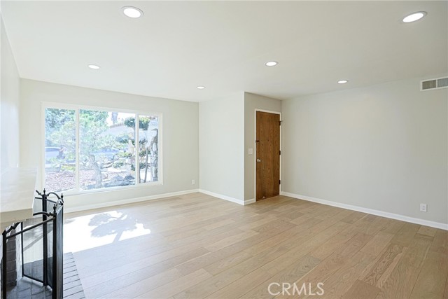 Detail Gallery Image 11 of 49 For 9411 Russell, Garden Grove,  CA 92844 - 3 Beds | 2 Baths