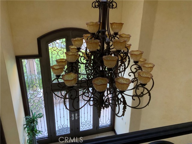 Detail Gallery Image 7 of 11 For 1441 Robmar, Beverly Hills,  CA 90210 - 7 Beds | 7/1 Baths