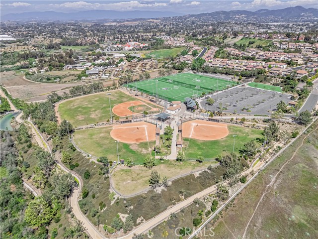 1426 Crestview Drive, Oceanside CA: https://media.crmls.org/medias/62c49a67-60b1-4a69-aa2d-73ce9dc09dd1.jpg