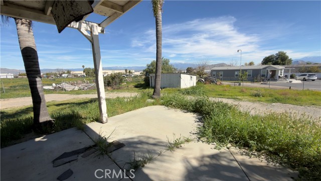 Image 18 of 53 For 18420 Decker