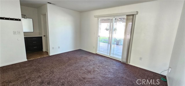 Detail Gallery Image 10 of 20 For 3166 Atlantic, Highland,  CA 92346 - 4 Beds | 2 Baths