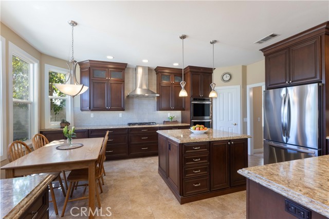 Detail Gallery Image 21 of 70 For 6 Birkdale Way, Coto de Caza,  CA 92679 - 4 Beds | 3 Baths