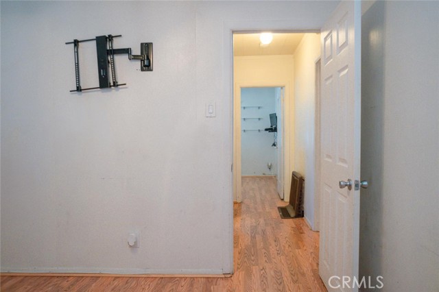 7029 4th Avenue, Los Angeles CA: https://media.crmls.org/medias/62c5e71a-454c-4d68-825a-350f7ee3e2fd.jpg