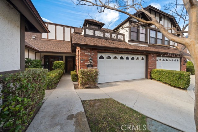 Detail Gallery Image 3 of 38 For 950 S Rim Crest Dr #12,  Anaheim Hills,  CA 92807 - 2 Beds | 2/1 Baths