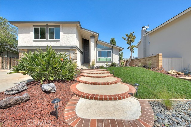 Image 2 for 6581 E Carnegie Ave, Anaheim Hills, CA 92807