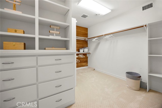 417 W Las Palmas Drive, Fullerton CA: https://media.crmls.org/medias/62c69dbf-f296-45ac-8a76-c42681ba7142.jpg