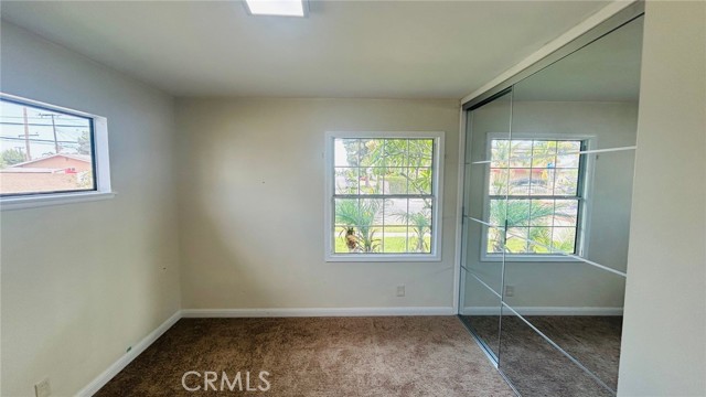 8571 Heil Avenue, Westminster CA: https://media.crmls.org/medias/62c71afd-99aa-4c3b-b934-413c46f656b2.jpg