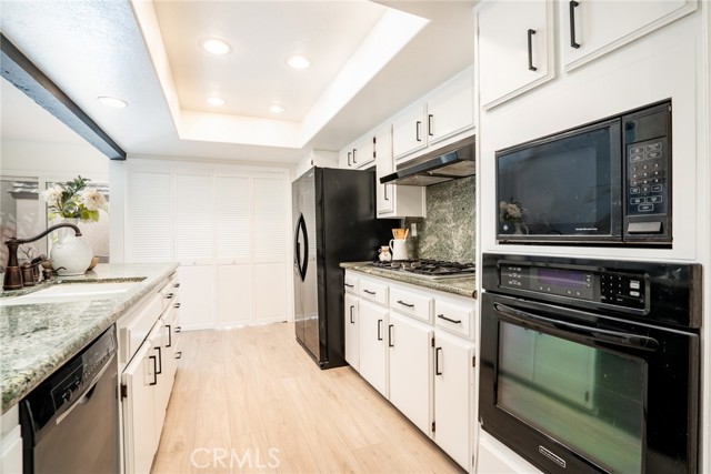 2007 Delaware Street, Huntington Beach CA: https://media.crmls.org/medias/62c7de9b-06c1-40e4-a2fa-ca9ed4c2149b.jpg