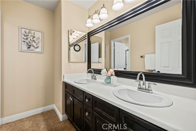 23664 Clearidge Drive, Valencia CA: https://media.crmls.org/medias/62c96fe8-c4ee-4283-bfa6-69ac8ff6b056.jpg