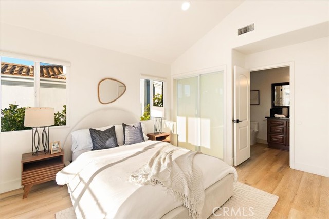 Image 31 of 43 For 23108 Los Codona Avenue