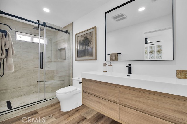 Detail Gallery Image 14 of 30 For 4318 Maybank, Lakewood,  CA 90712 - 3 Beds | 2 Baths