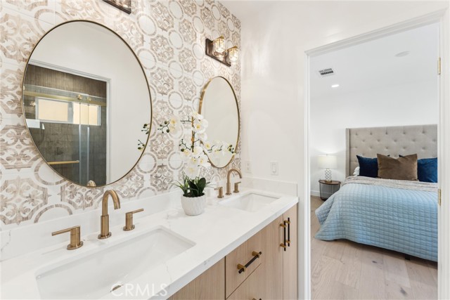 Detail Gallery Image 23 of 62 For 3945 S Norton Ave, Los Angeles,  CA 90008 - 4 Beds | 3/1 Baths