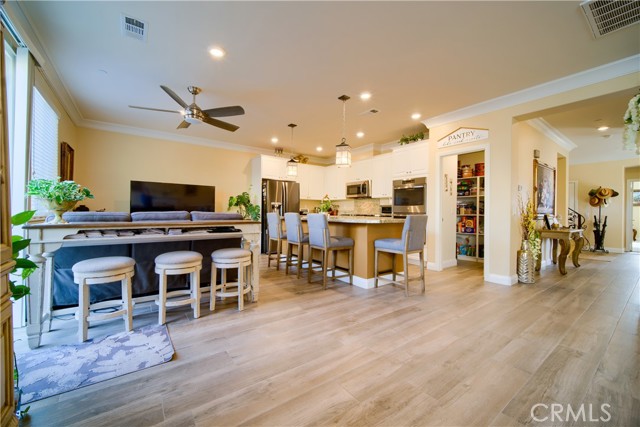 Detail Gallery Image 31 of 41 For 12010 Santiam Ct, Jurupa Valley,  CA 91752 - 5 Beds | 3/1 Baths