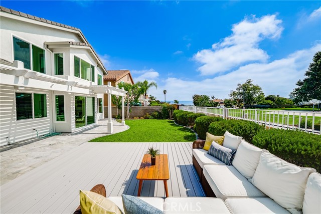 11 High Bluff, Laguna Niguel CA: https://media.crmls.org/medias/62cb06bf-f613-4195-b5dd-72dc982c5c31.jpg