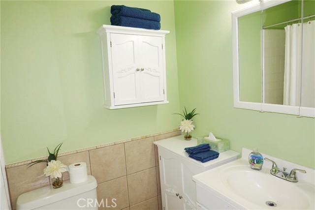 Detail Gallery Image 19 of 39 For 2033 Calle La Sombra #2,  Simi Valley,  CA 93063 - 2 Beds | 1 Baths