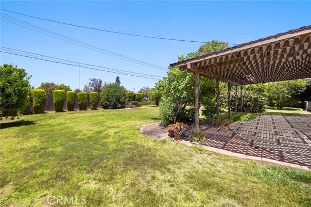 2825 Woodbine Avenue, Fullerton CA: https://media.crmls.org/medias/62cba14a-3c7e-4c0f-8103-0311a0fddff8.jpg