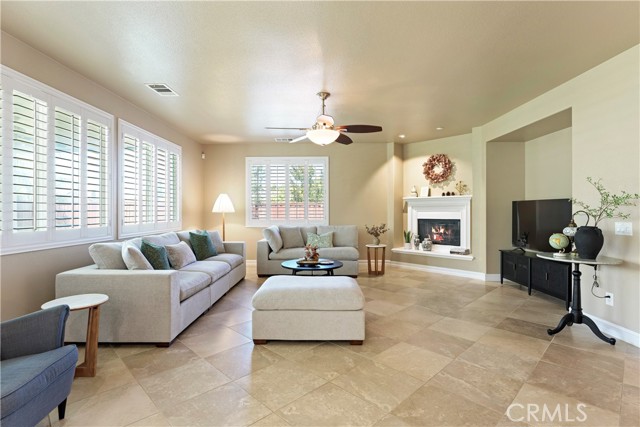 Detail Gallery Image 18 of 57 For 45133 Fieldbrook Court, Temecula,  CA 92592 - 5 Beds | 3/1 Baths