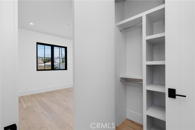 577 36th Street, Manhattan Beach, California 90266, 5 Bedrooms Bedrooms, ,5 BathroomsBathrooms,Residential,Sold,36th,SB21113889