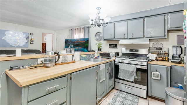 Detail Gallery Image 4 of 12 For 6154 Mission #33,  Riverside,  CA 92509 - 2 Beds | 1/1 Baths