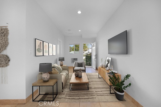 5794 Fairhaven Avenue photo 12