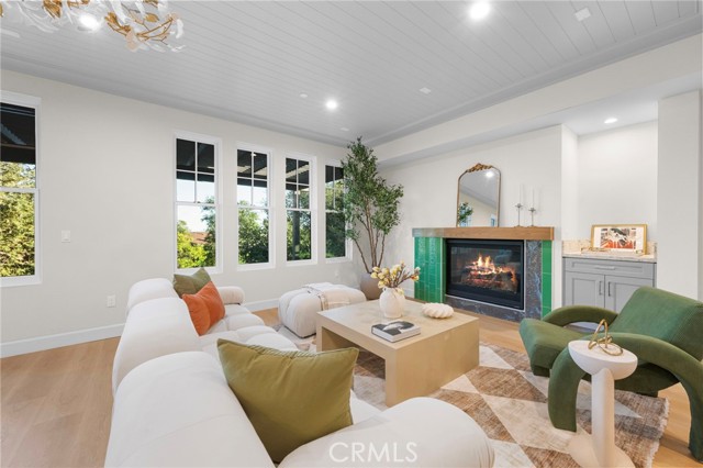 600 Baldwin Court, Sierra Madre CA: https://media.crmls.org/medias/62d20329-daba-40fa-a244-38bc2750660d.jpg